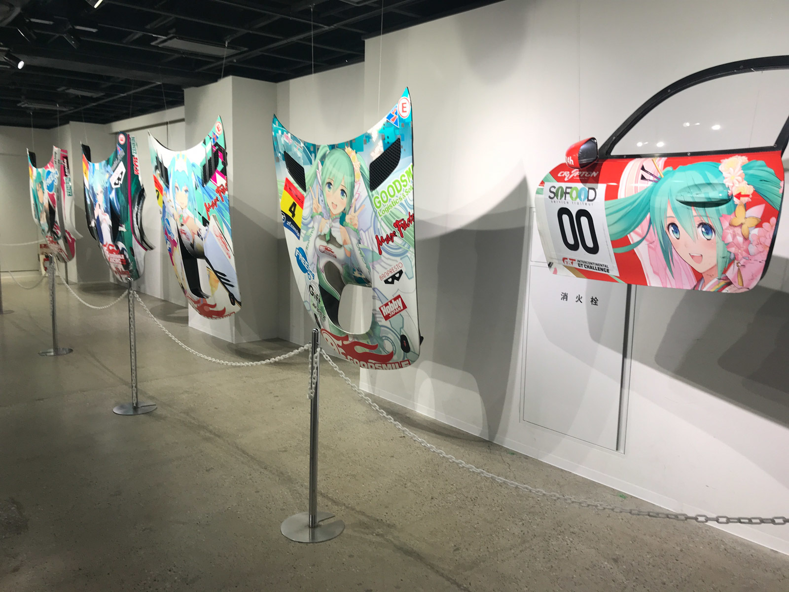初音ミク GTプロジェクト 10周年展示会開催_e0379343_17423895.jpg