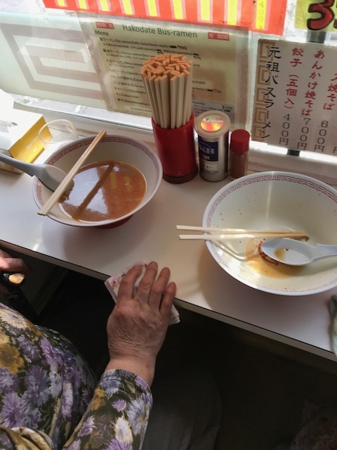 来ました！！元祖バスラーメン！！_c0205393_13431409.jpg