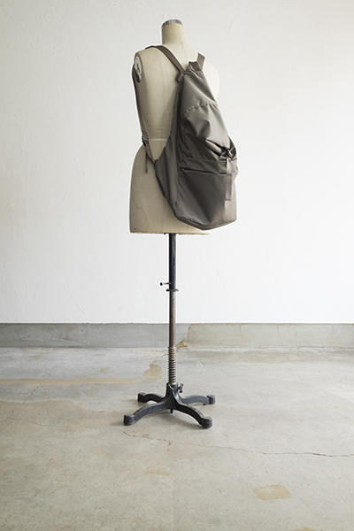 STUFF Leaf Spring Backpack_d0120442_15572460.jpg