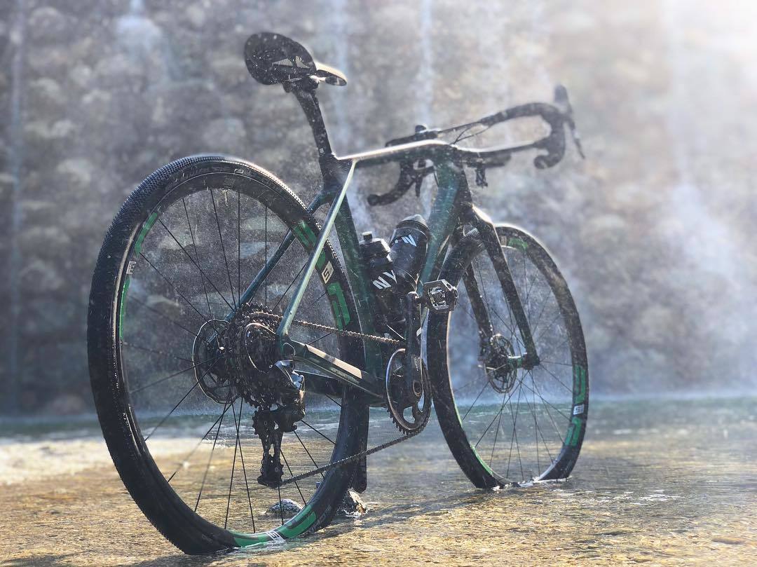 BONSAI x ENVE カスタマーY氏の場合_e0154650_20202773.jpg