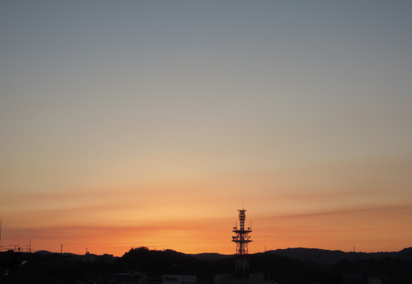 今日の夕景_b0366871_19325045.jpg