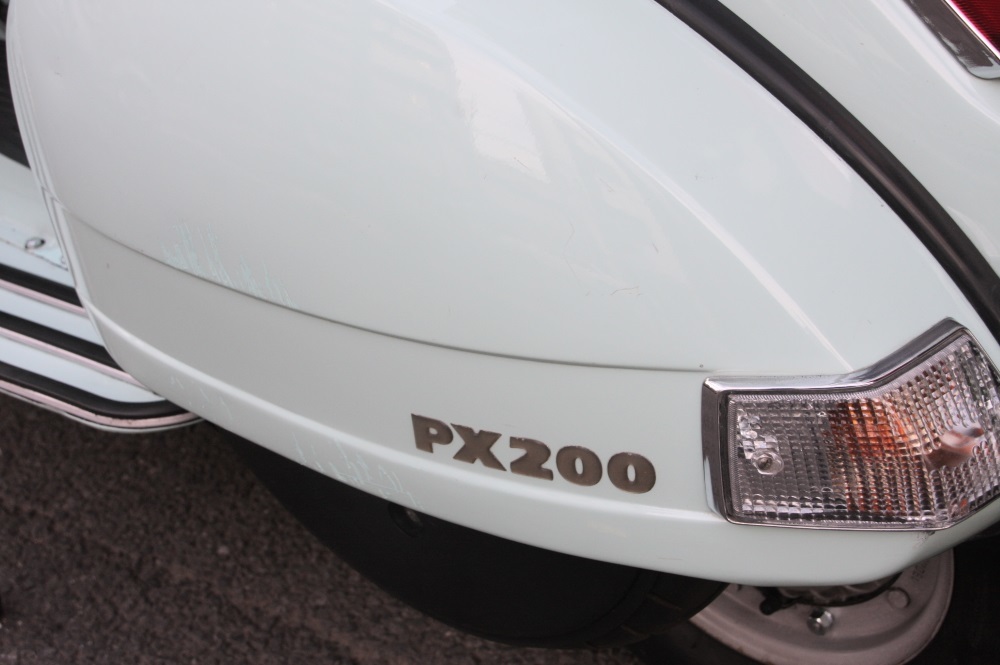 ベスパPX200FL2＠販売車両♪_b0117797_14493117.jpg