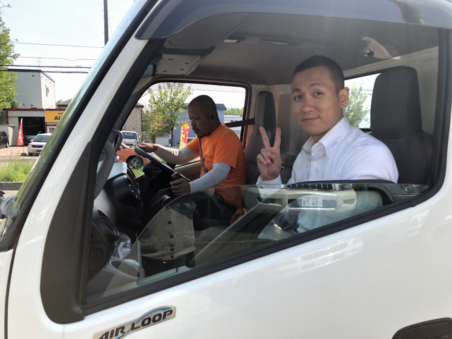 6月2日(土)トミー本店♪グッチーブログ♪ランドクルーザー200ディーゼル☆車買取!リッチレンタカー☆車検、自社ローン、_b0127002_19351790.jpg