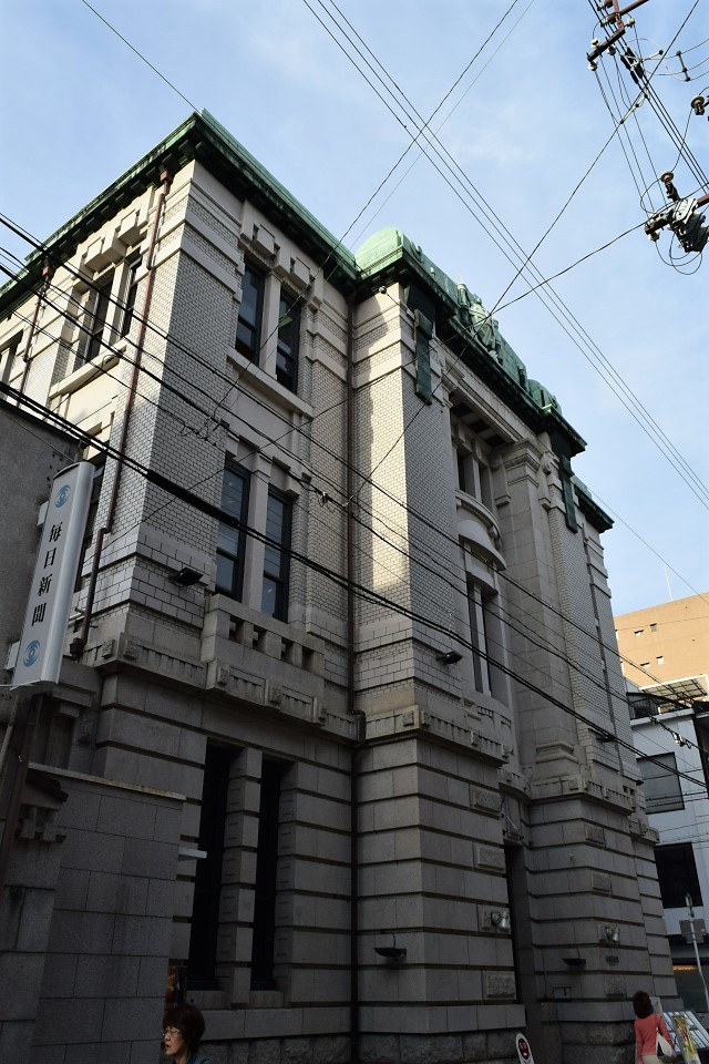 旧不動貯金銀行京都三条支店(大正モダン建築再訪)_f0142606_07245265.jpg
