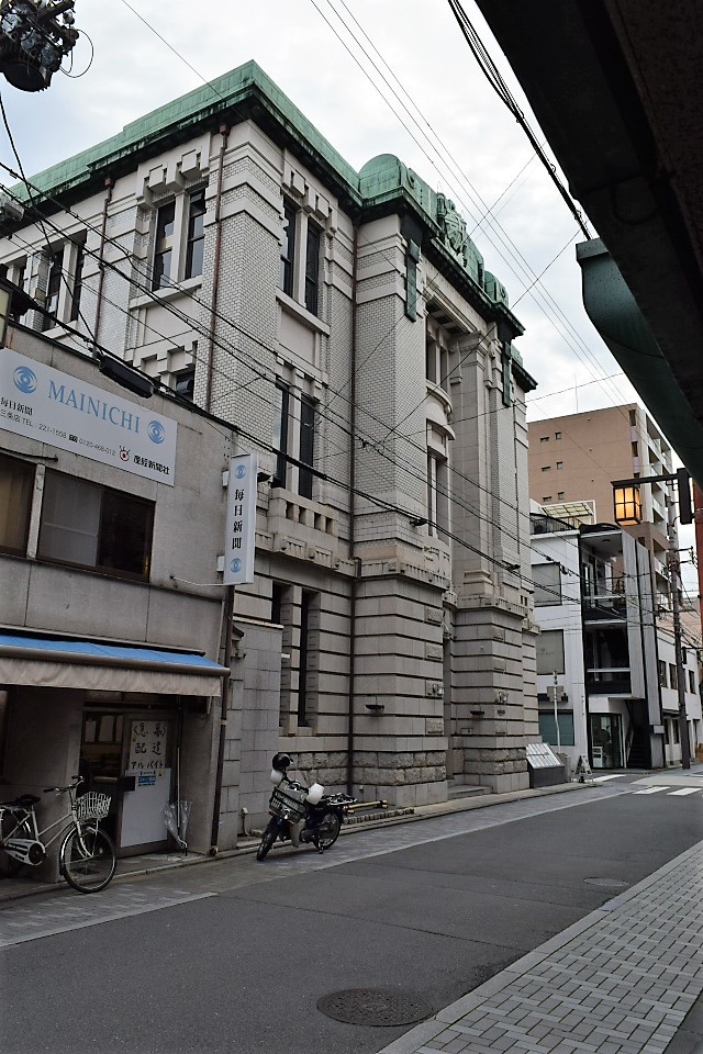 旧不動貯金銀行京都三条支店(大正モダン建築再訪)_f0142606_07285463.jpg