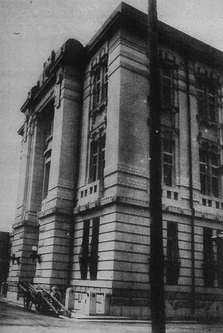 旧不動貯金銀行京都三条支店(大正モダン建築再訪)_f0142606_08045513.jpg