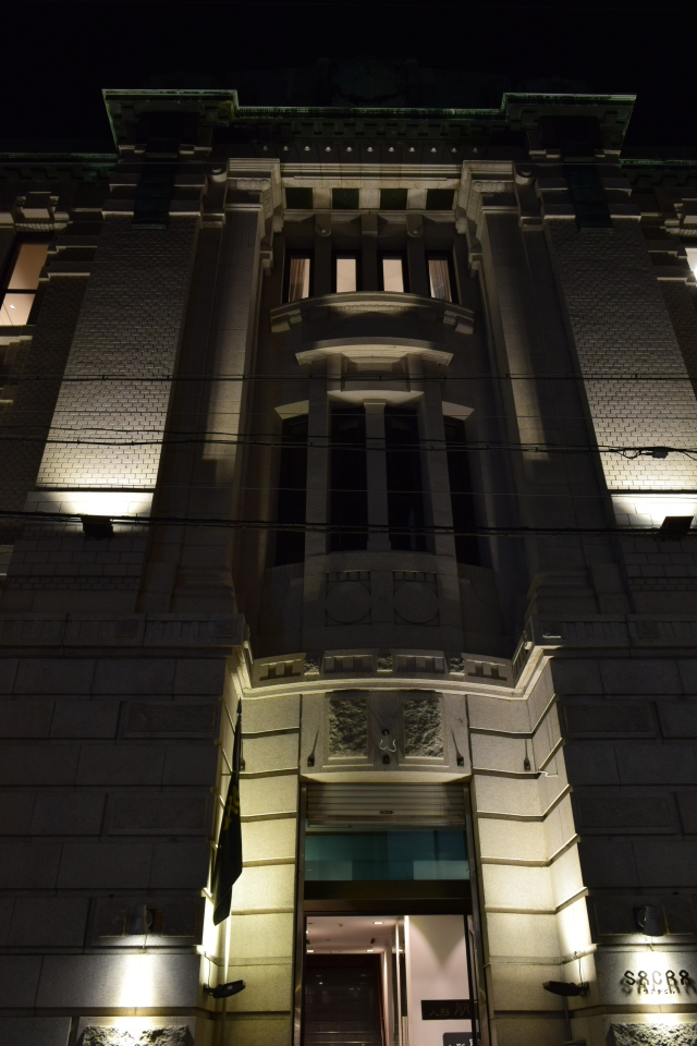 旧不動貯金銀行京都三条支店(大正モダン建築再訪)_f0142606_09021924.jpg