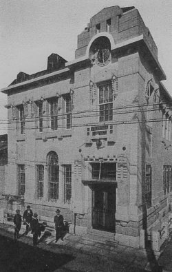 旧不動貯金銀行京都三条支店(大正モダン建築再訪)_f0142606_10575973.jpg