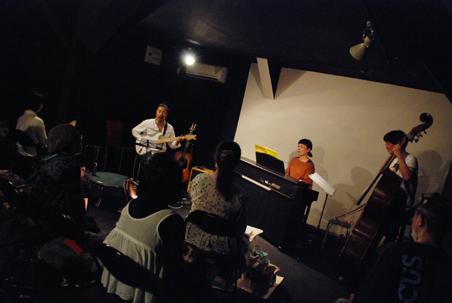 a0214016_15590001.jpg