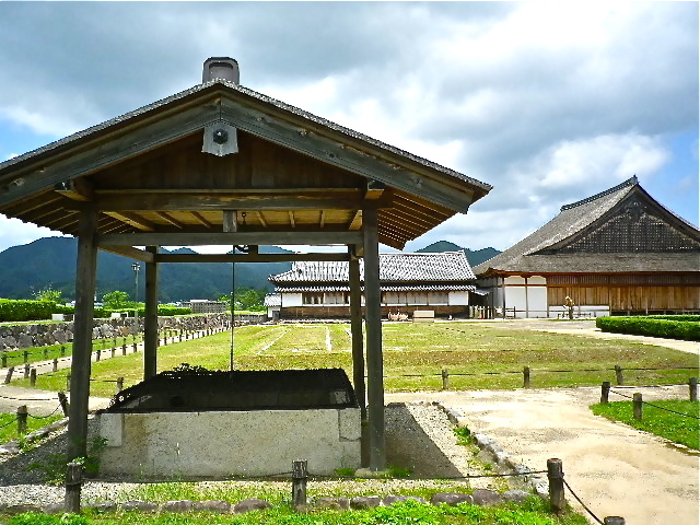 日帰りバスツアー・その１／篠山城大書院_b0027736_10395707.jpg