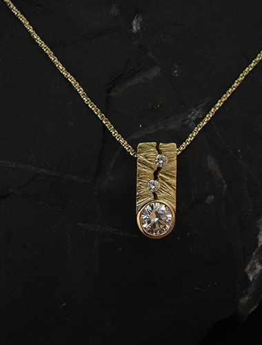 Order Pendant #293_f0180864_14391033.jpg