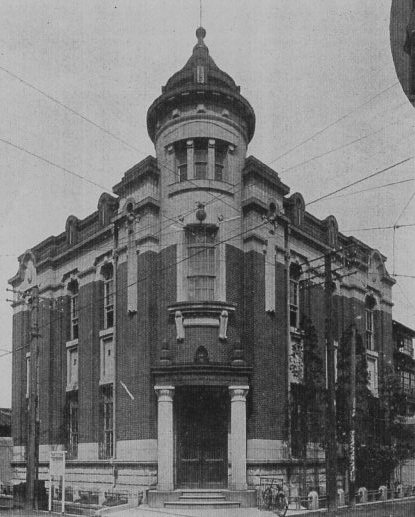 旧不動貯金銀行京都三条支店(大正モダン建築再訪)_f0142606_22362425.jpg