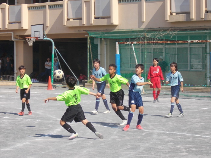 JFA U-12リーグ４日目の結果_a0109316_11335559.jpg