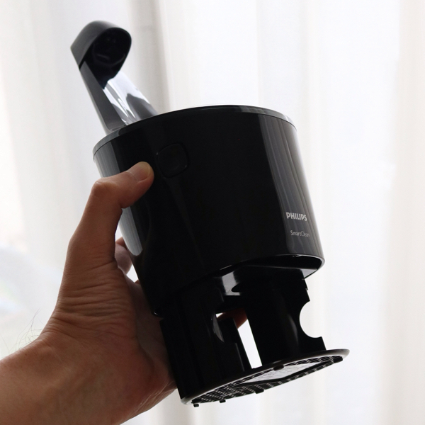 フィリップス社製「Shaver series 9000 ウェット&ドライ電気シェーバー」を使ってます_c0060143_20560931.jpg
