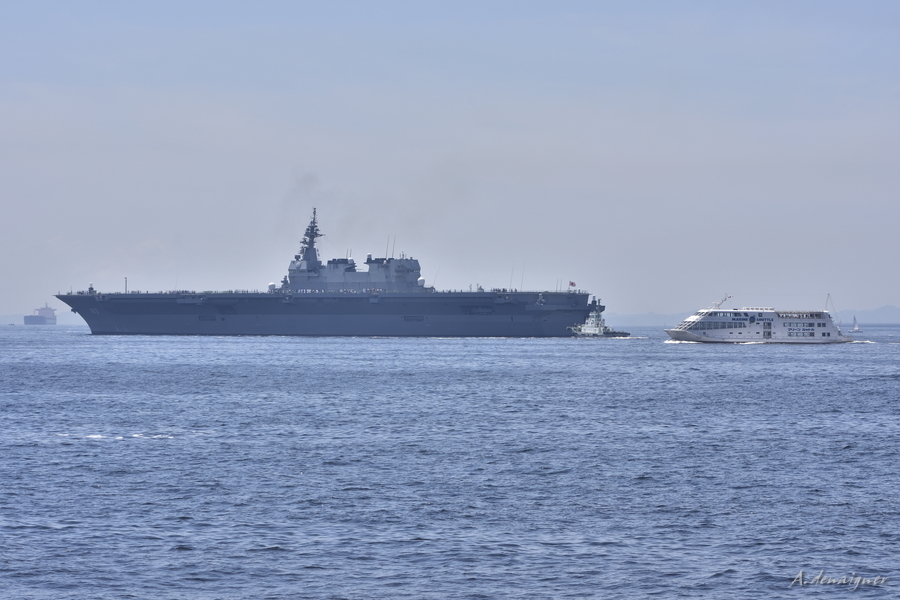 Beluga Ace横浜港初入港 自衛艦いずも出港 From Denaigner S Finder