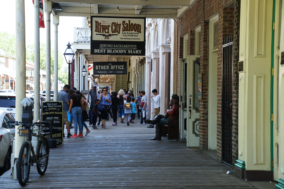 Old Sacramento : ノスタルジックな風景 1_d0361902_11175123.jpg