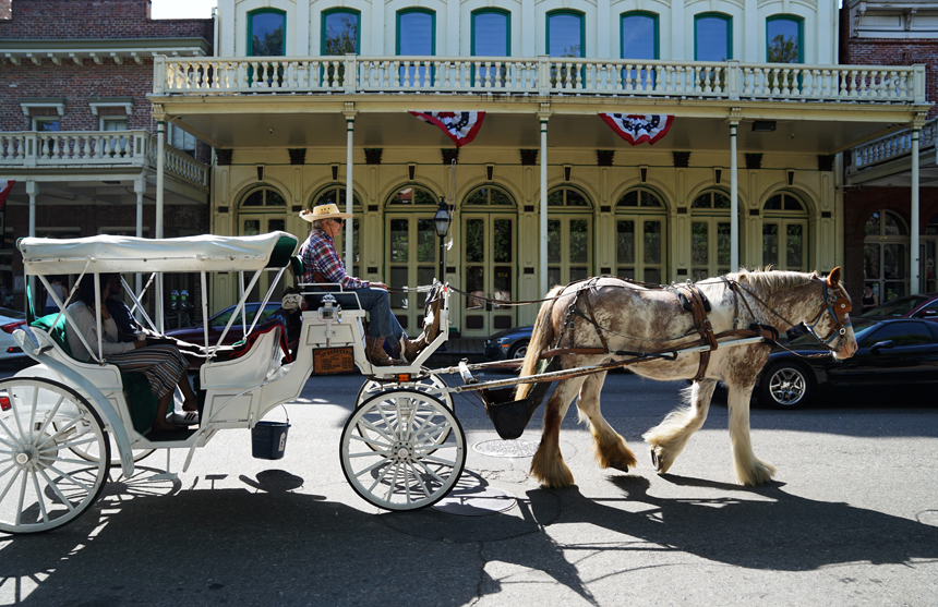 Old Sacramento : ノスタルジックな風景 1_d0361902_11274193.jpg