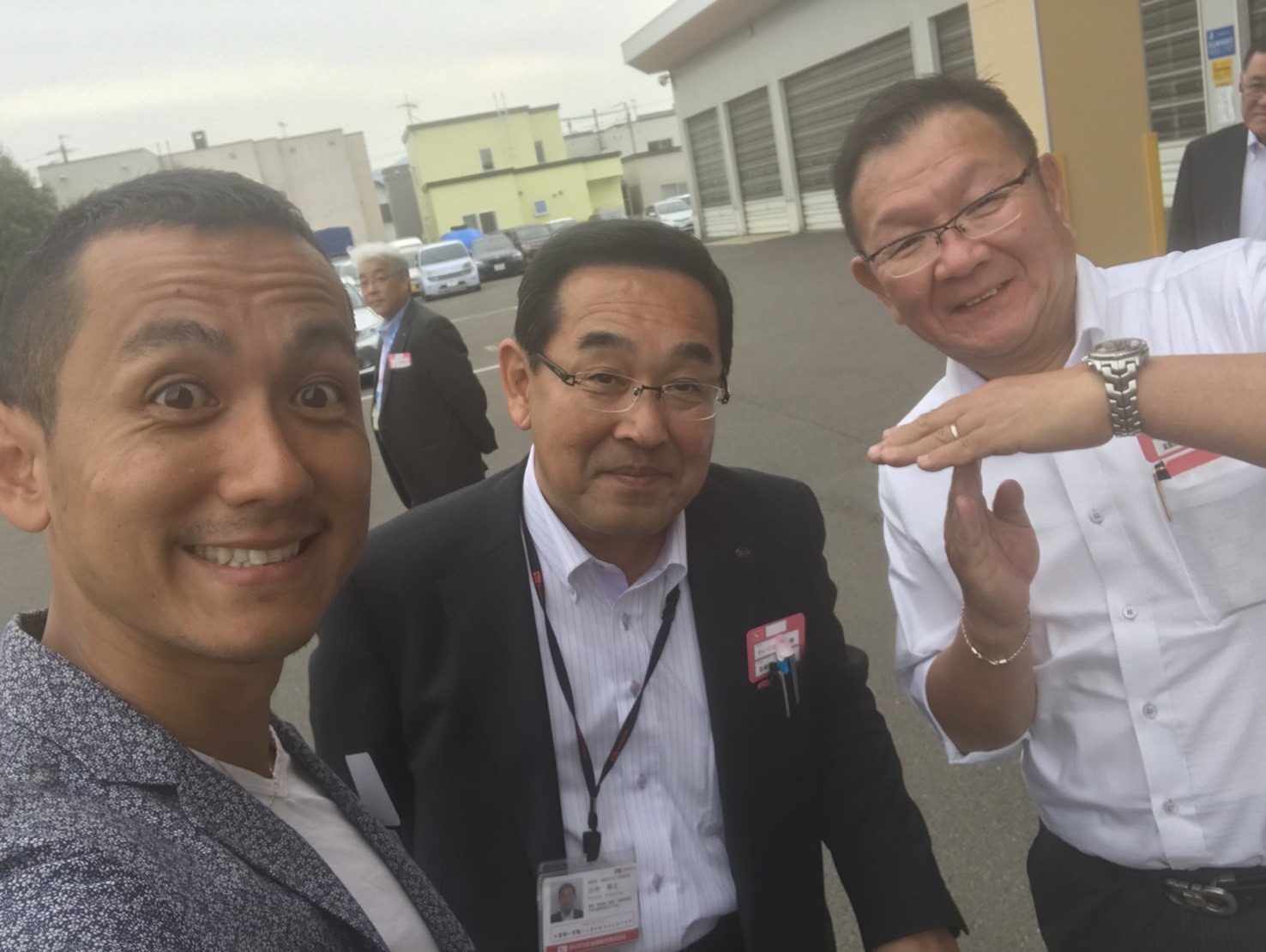 6月5日「火」みんなで書きますTOMMY本店ブログ♪ ランクル ハマー アルファード♪_b0127002_18260629.jpg