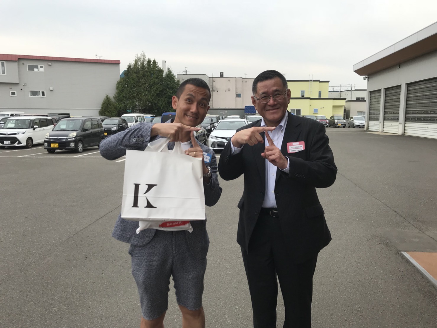 6月5日「火」みんなで書きますTOMMY本店ブログ♪ ランクル ハマー アルファード♪_b0127002_18270534.jpg