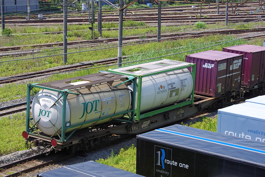 f0203926_23291233.jpg