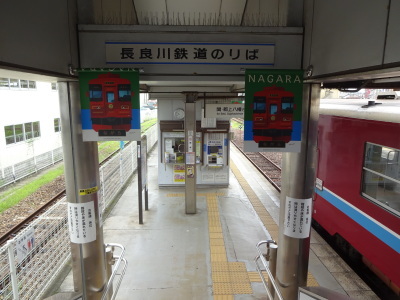 b0042238_20080375.jpg
