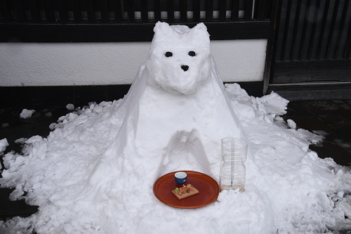 あ、きた。「いぬ年」。　冬の秋田もふもふツアー　その10　湯沢でドイツ_a0101905_12461465.jpg