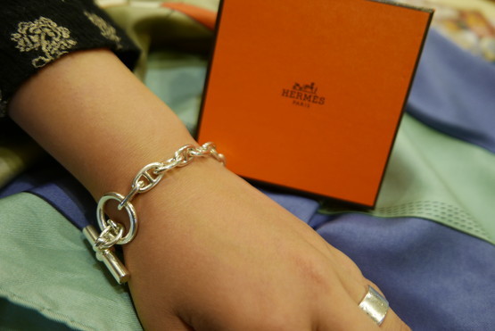 Hermes silver bracelet_f0144612_09015060.jpg