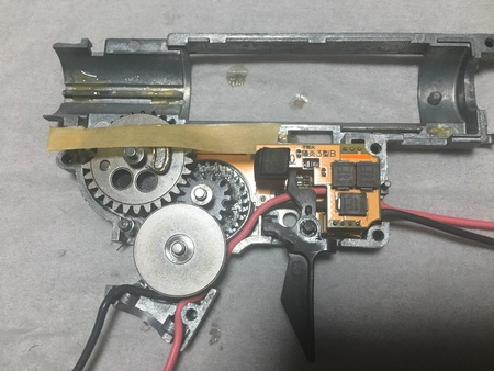 次世代M4 その30 電子トリガーを組み込む : Special Battle Forces 次世代M4 その30 電子トリガーを組み込む : Special Battle Forces