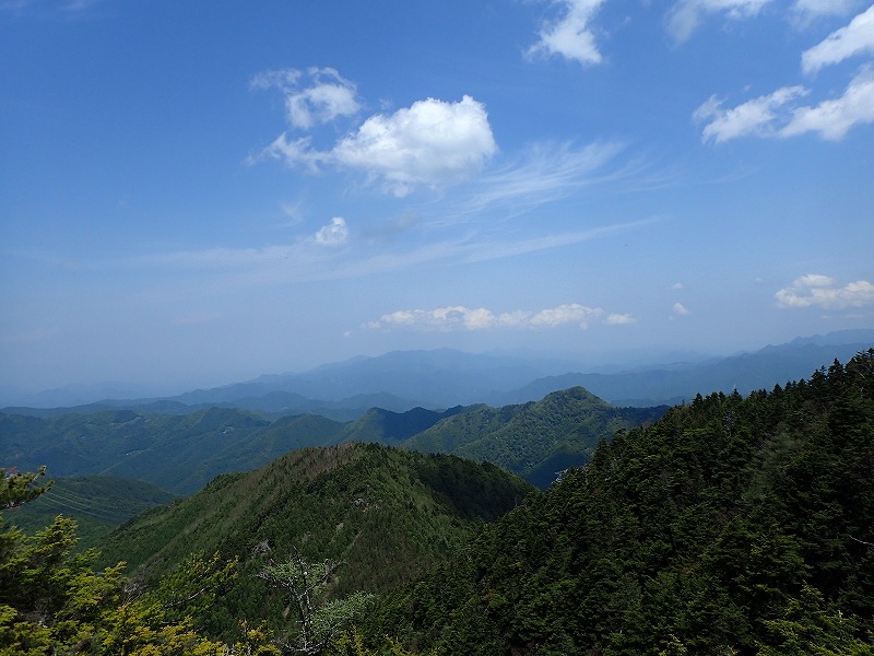 e0284726_2274613.jpg