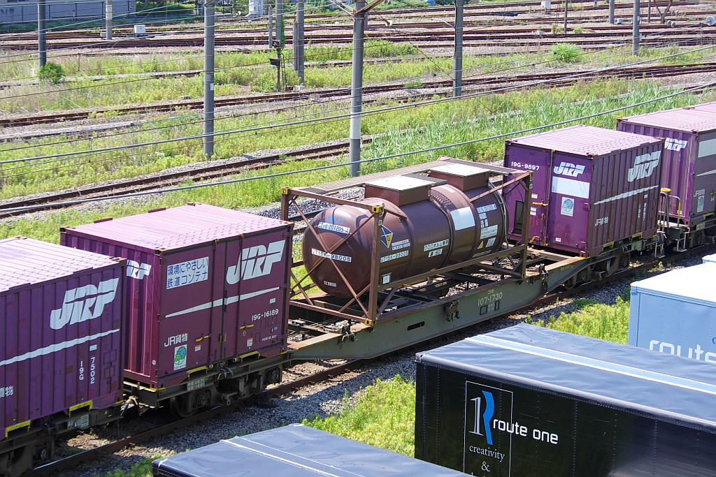 f0203926_23352521.jpg
