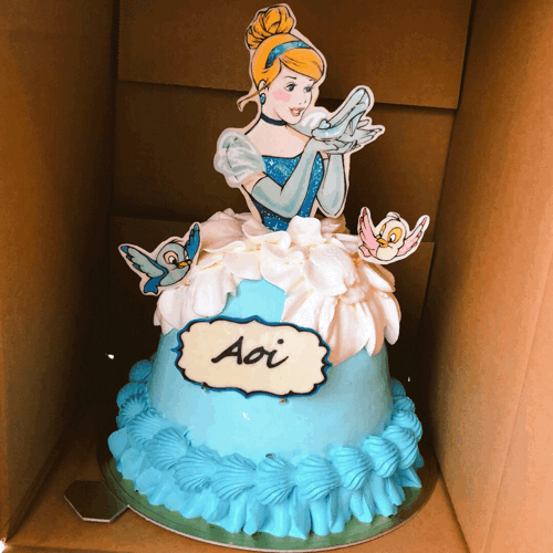 シンデレラのドールケーキ 幸せなトカゲ おもにケーキをつくってます シンデレラのドールケーキ 幸せなトカゲ おもにケーキをつくってます