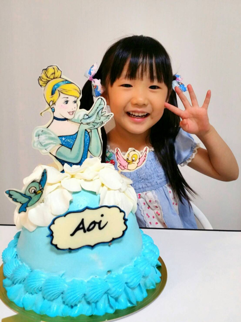 シンデレラのドールケーキ 幸せなトカゲ おもにケーキをつくってます シンデレラのドールケーキ 幸せなトカゲ おもにケーキをつくってます