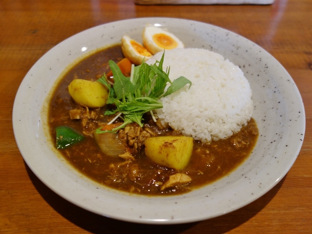 CURRY&CAFE ヤムヤム（白山市安養寺町）_f0378154_14130014.jpg