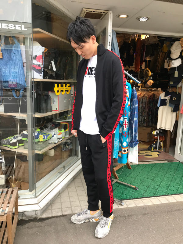 DIESEL  新作のご紹介です！_e0308287_16552494.jpg