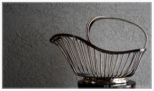 クリストフル製 アンティークのパニエ ボトルバスケット Christofle porte bouteille その2_d0184921_13130350.jpg