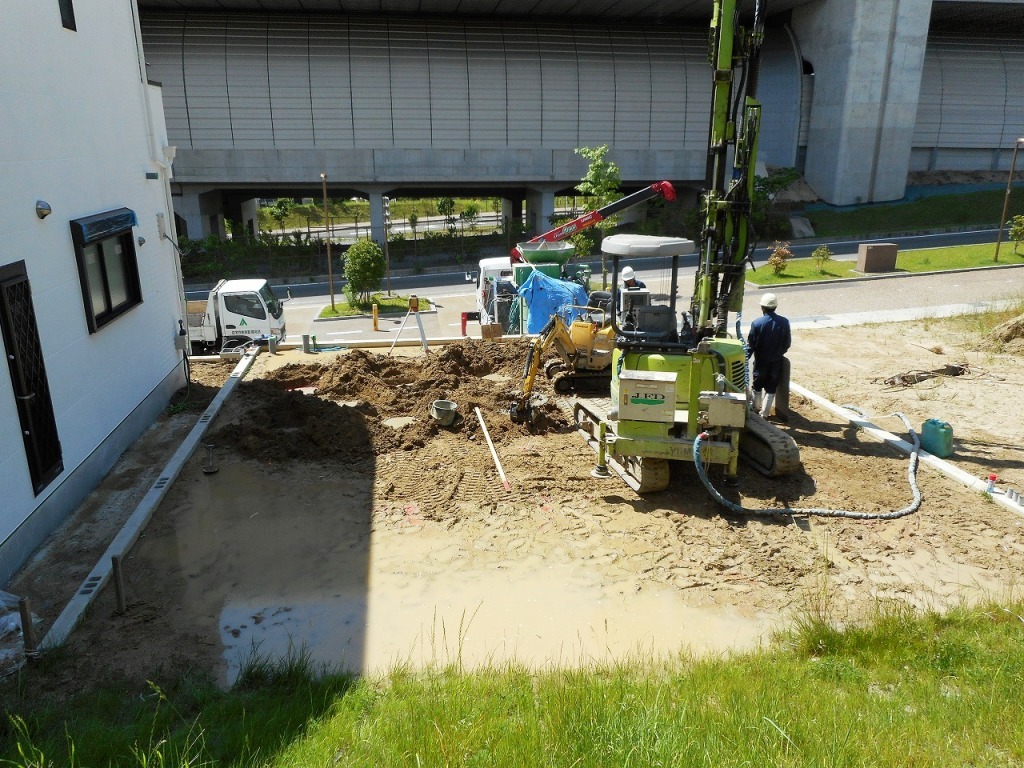 Dタウン「交野市東倉治5丁目」6号地、柱状改良工事始めました！_d0231054_11072624.jpg