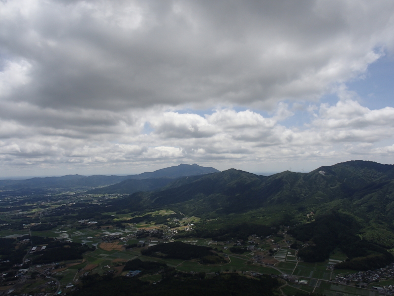 湿度があって雲がしっかり_a0069056_16361638.jpg