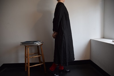 大人な女性 の 定番ワンピース 。_b0110582_13375509.jpg