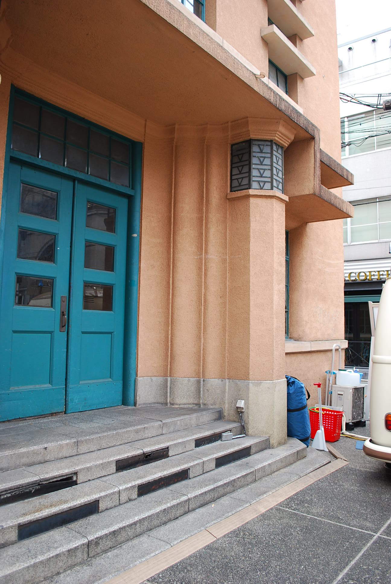 旧大阪毎日新聞京都支局(昭和モダン建築探訪)_f0142606_12462556.jpg