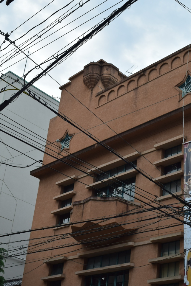 旧大阪毎日新聞京都支局(昭和モダン建築探訪)_f0142606_13524259.jpg