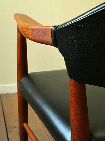 Kurt Olsen arm chair_c0139773_16003822.jpg