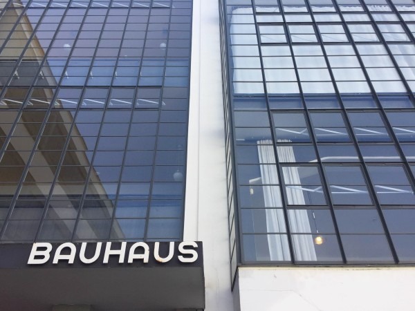 2018ヨーロッパ買い付け後記２８　BAUHAUS/バウハウスへ　入荷バウハウス　KAISER IDELL/カイザーイデル　デスクランプ　アトリエランプ_f0180307_22213981.jpg