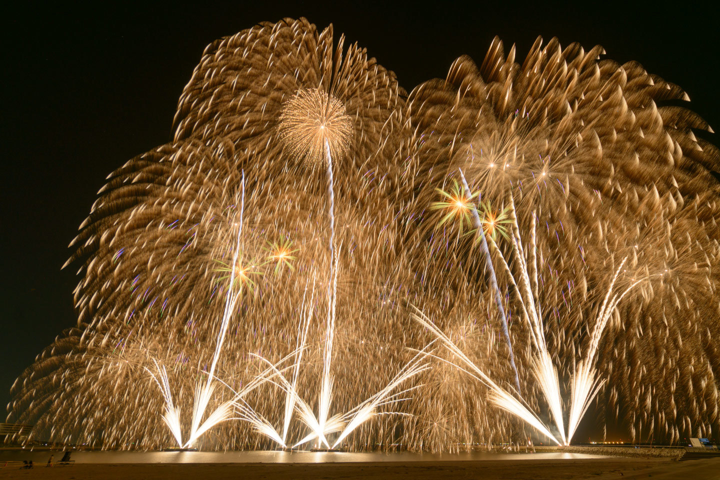はなびfes 18 In ラグーナビーチ 千種観測所