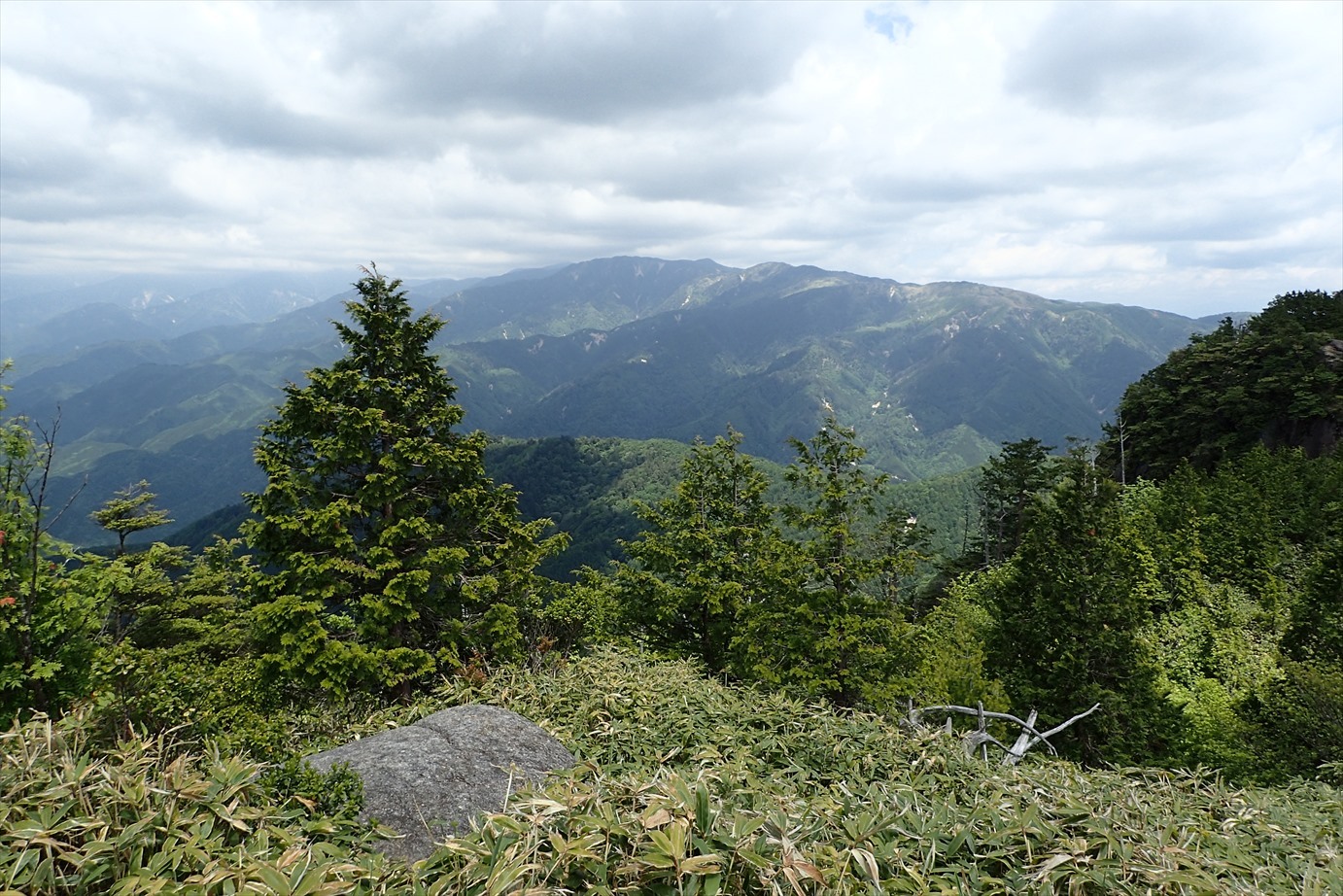 f0348933_12245916.jpg