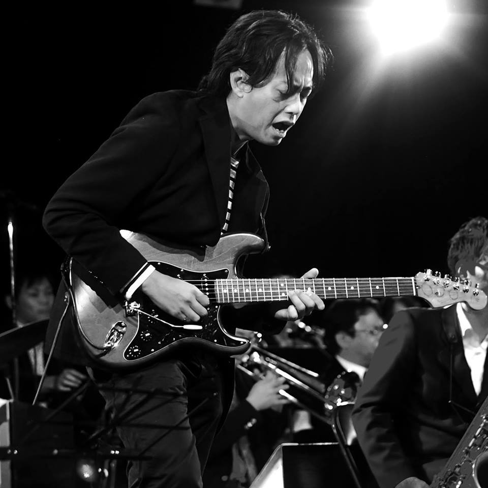九州在住のギタリスト波多江崇行さんとDUOで演奏しま〜す