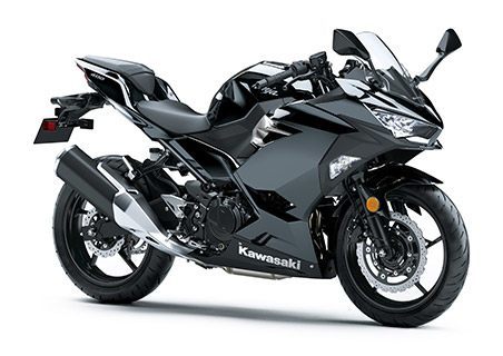 新型Ｎｉｎｊａ４００やＹＺＦ－Ｒ３登場により、低迷していた４００ｃｃクラスに光明が！！ＳＣＳ上野店_d0099181_18003156.jpg