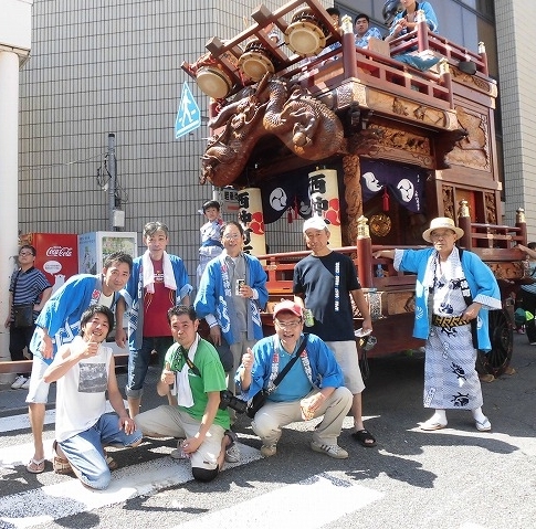 汗が滝のように吹き出した! 吉原のてんのさん(祇園祭)で西仲町の山車の巡行_f0141310_08083441.jpg