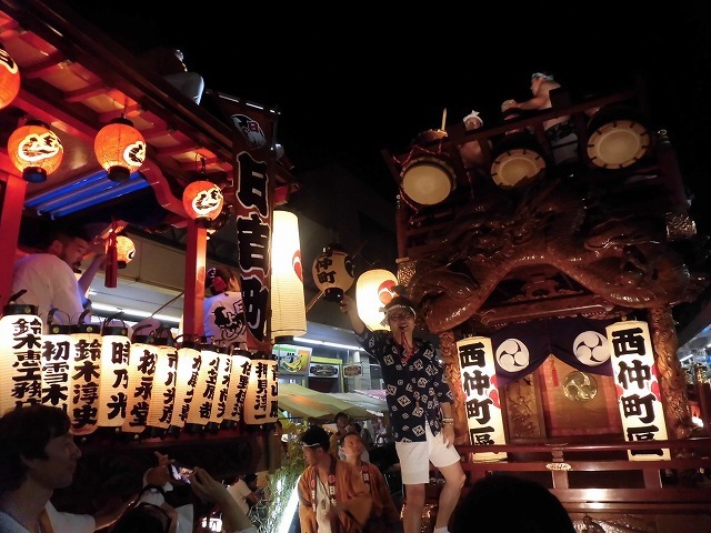 汗が滝のように吹き出した! 吉原のてんのさん(祇園祭)で西仲町の山車の巡行_f0141310_08084671.jpg