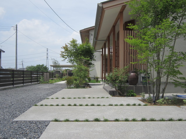 群馬太田市 O 邸 完成しました( *´艸`) お洒落なお庭作りはGarden Flowにお任せください!_e0361918_14063741.jpg