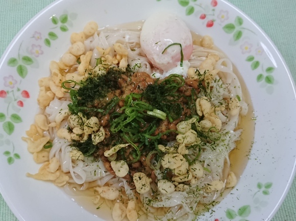 6/13 紀文 糖質0グラム麺 & みなさまのお墨付き・コーンフレーク(メロン)_b0042308_22015731.jpg